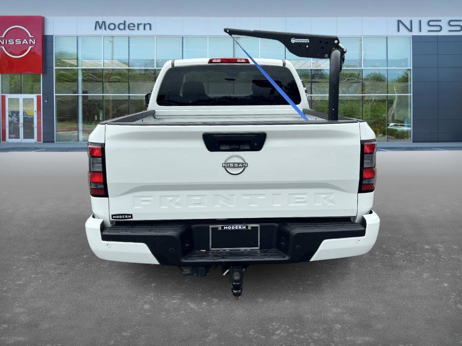 2025 Nissan Frontier SV photo 6