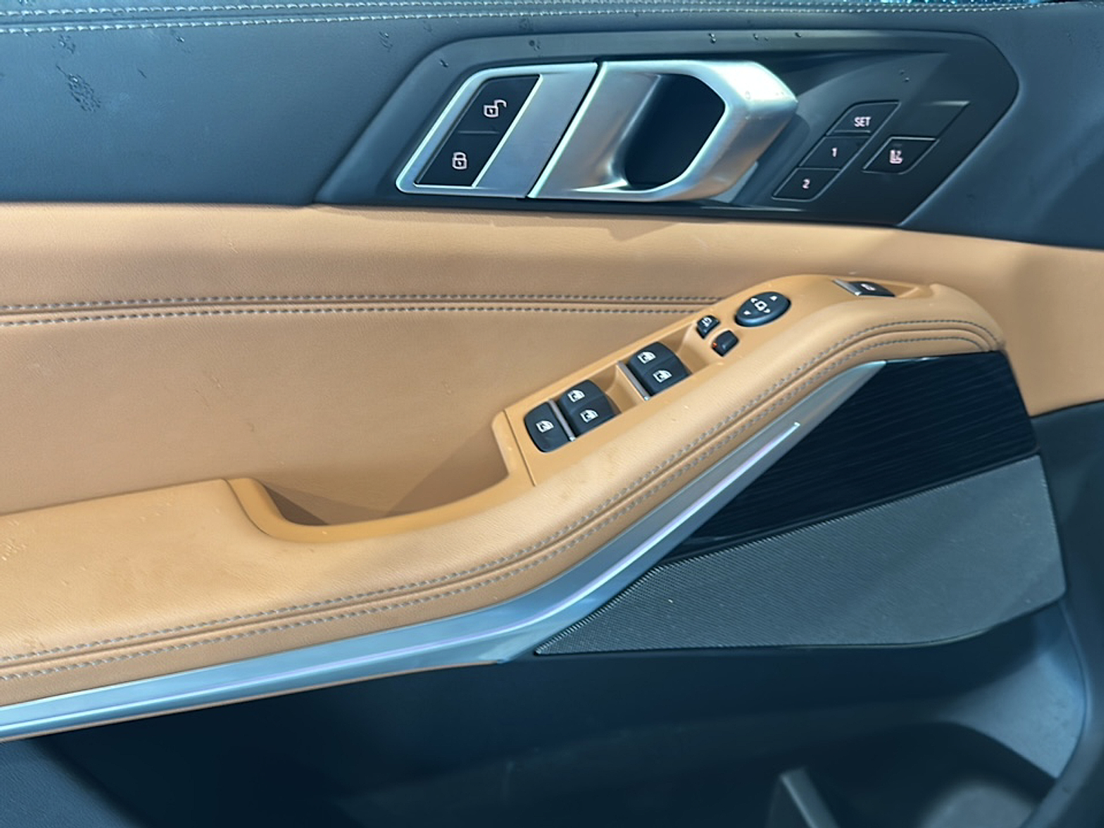 2025 Bmw X5 M60i photo 4