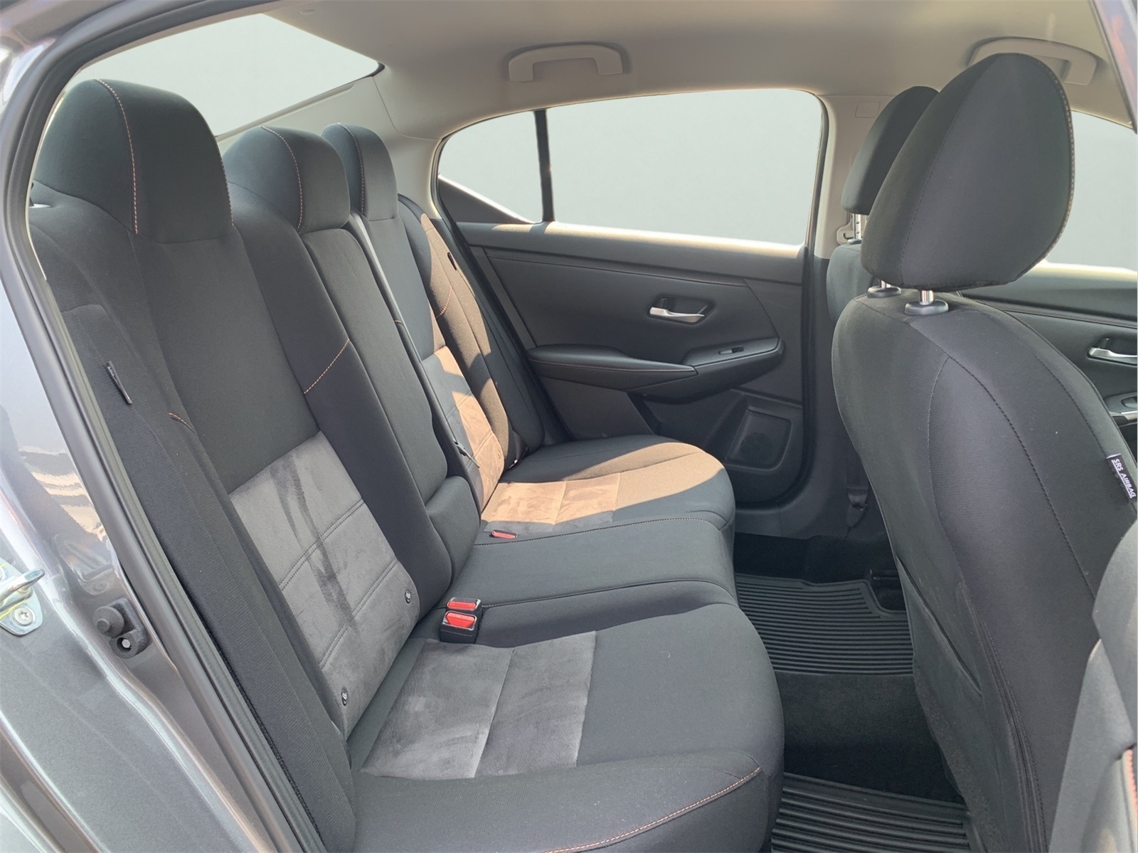2023 Nissan Sentra SR photo 21