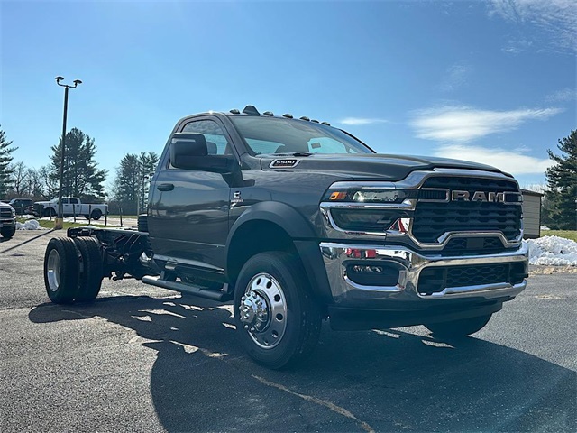 2026 RAM Ram 5500 Chassis Cab Tradesman's photo