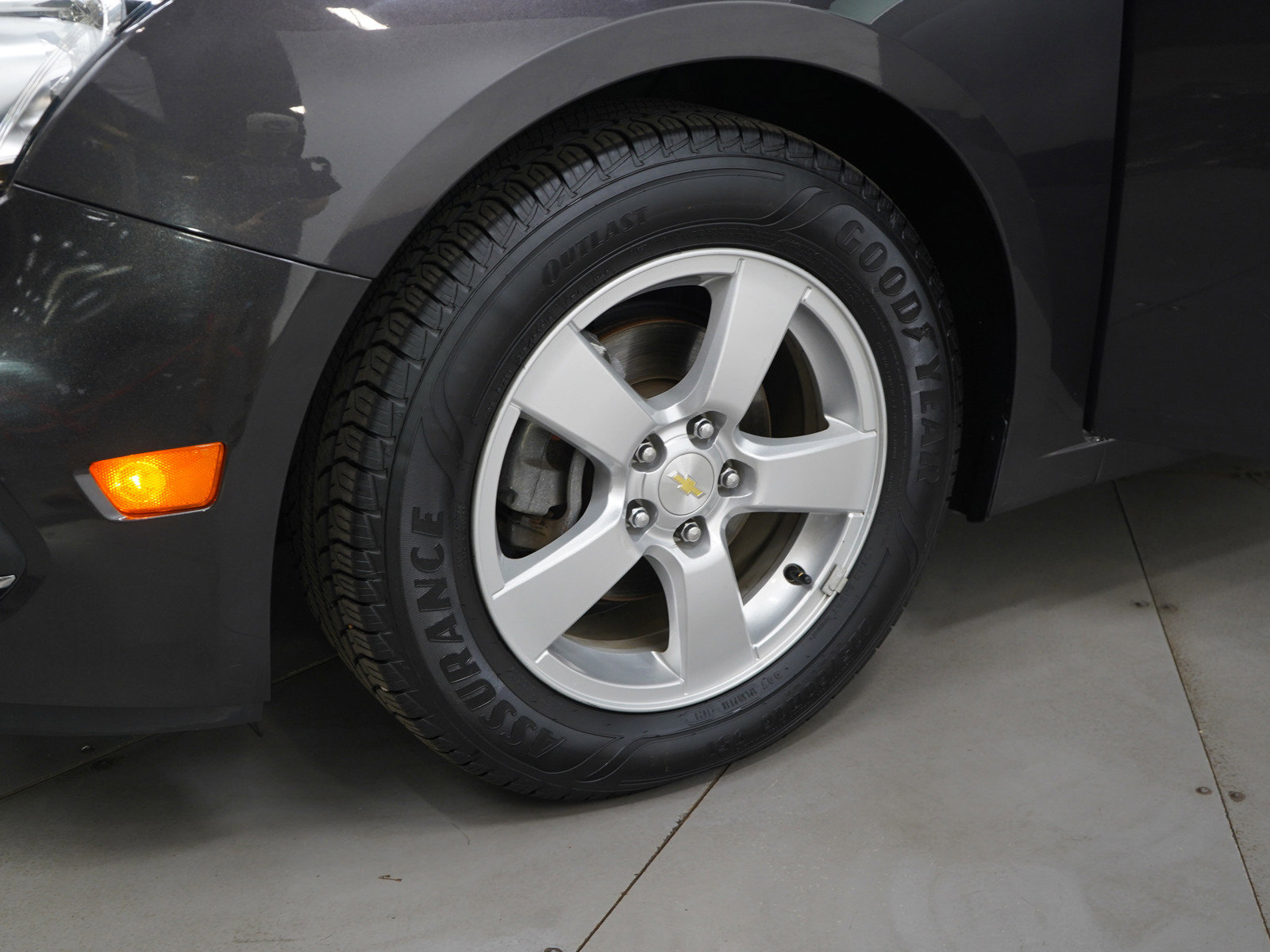 2016 Chevrolet Cruze LT photo 26