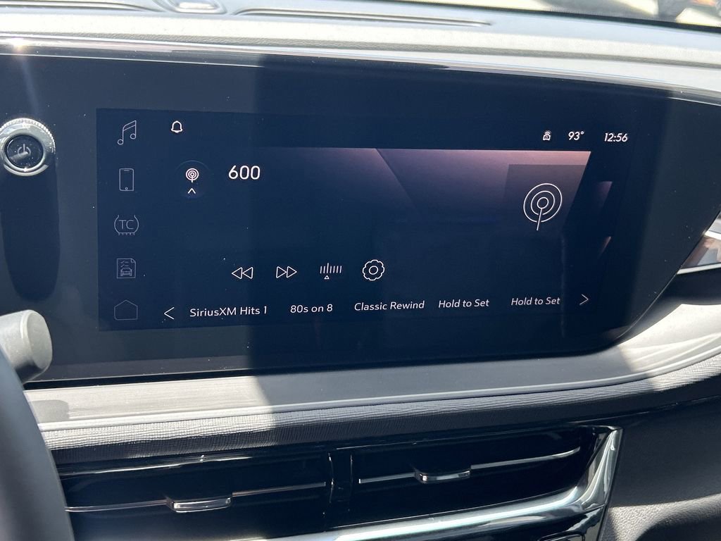 2025 Buick Envista ST photo 22