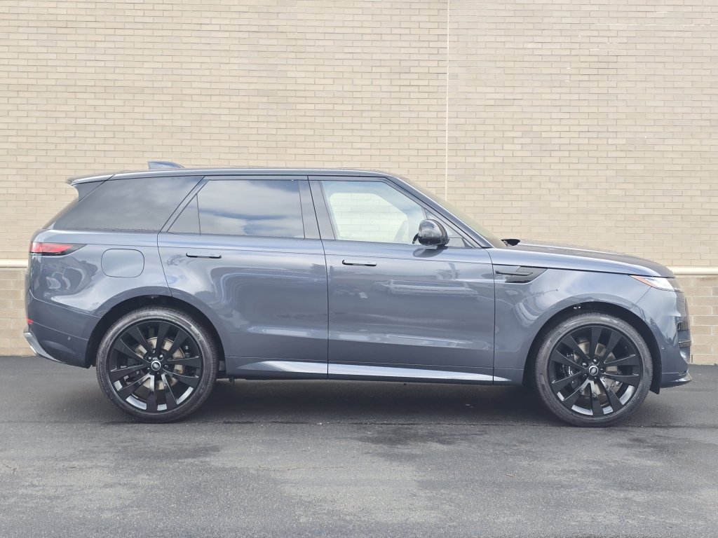 2025 Land Rover Range Rover Sport SE photo 27