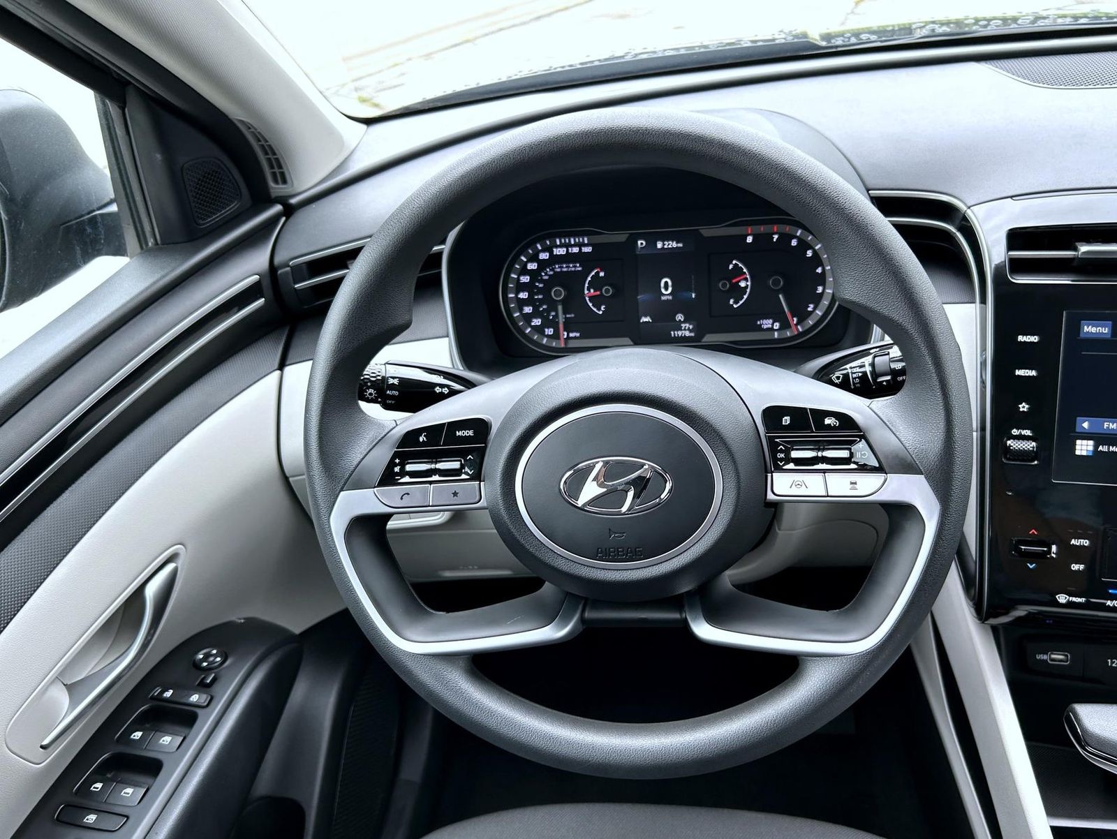 2024 Hyundai Tucson SEL photo 10