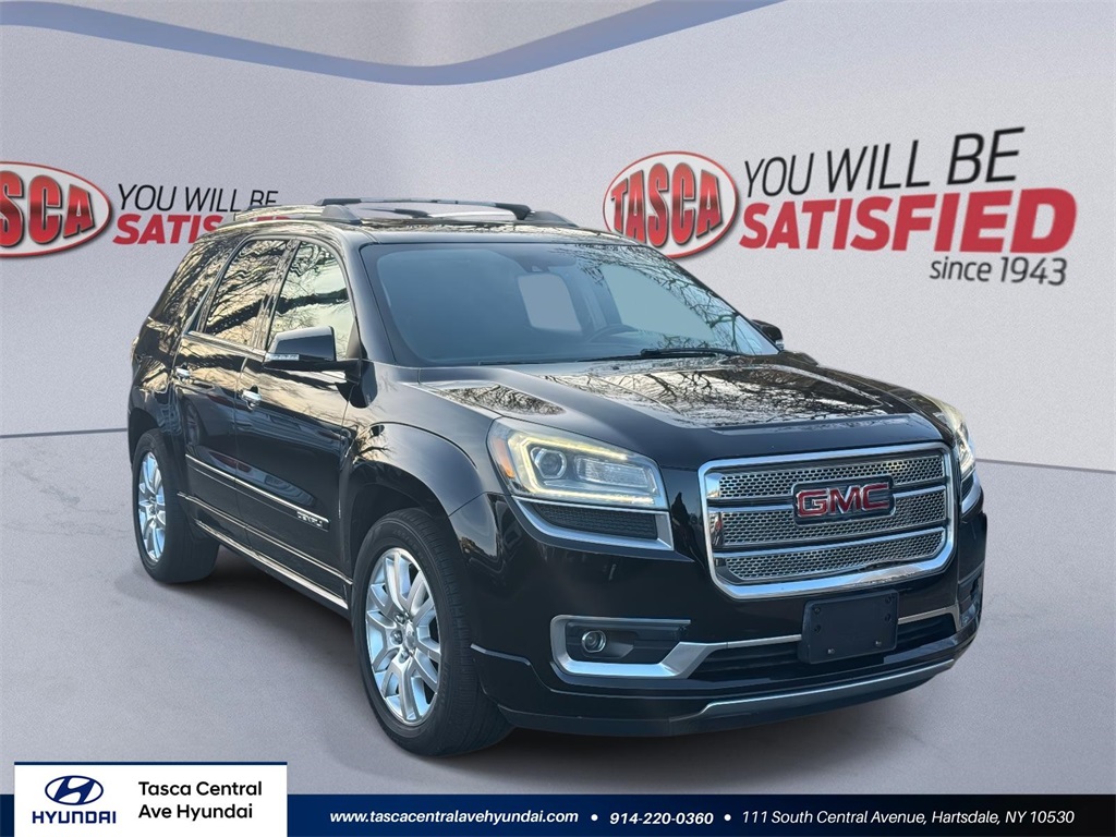 2016 GMC Acadia Denali's photo