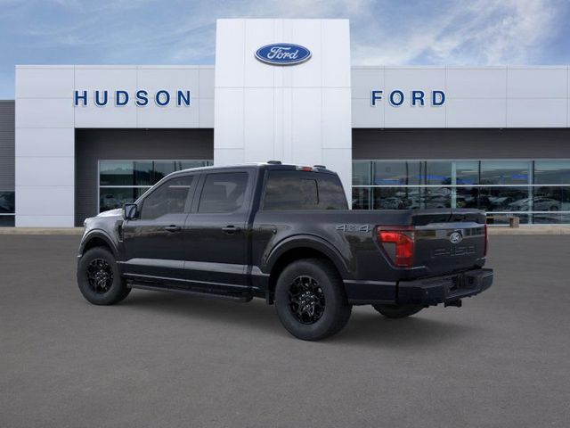2025 Ford F-150 XLT photo 4
