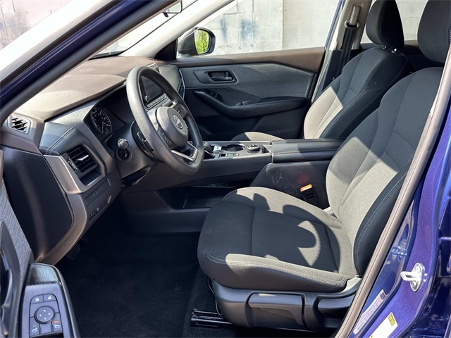 2023 Nissan Rogue S photo 15