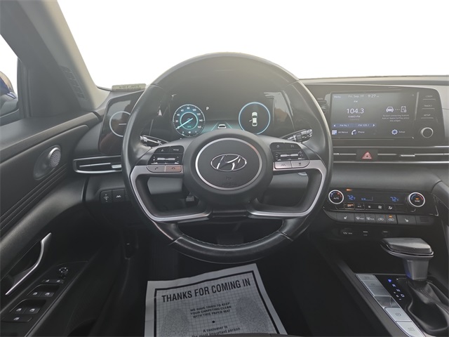 2021 Hyundai Elantra SEL photo 12