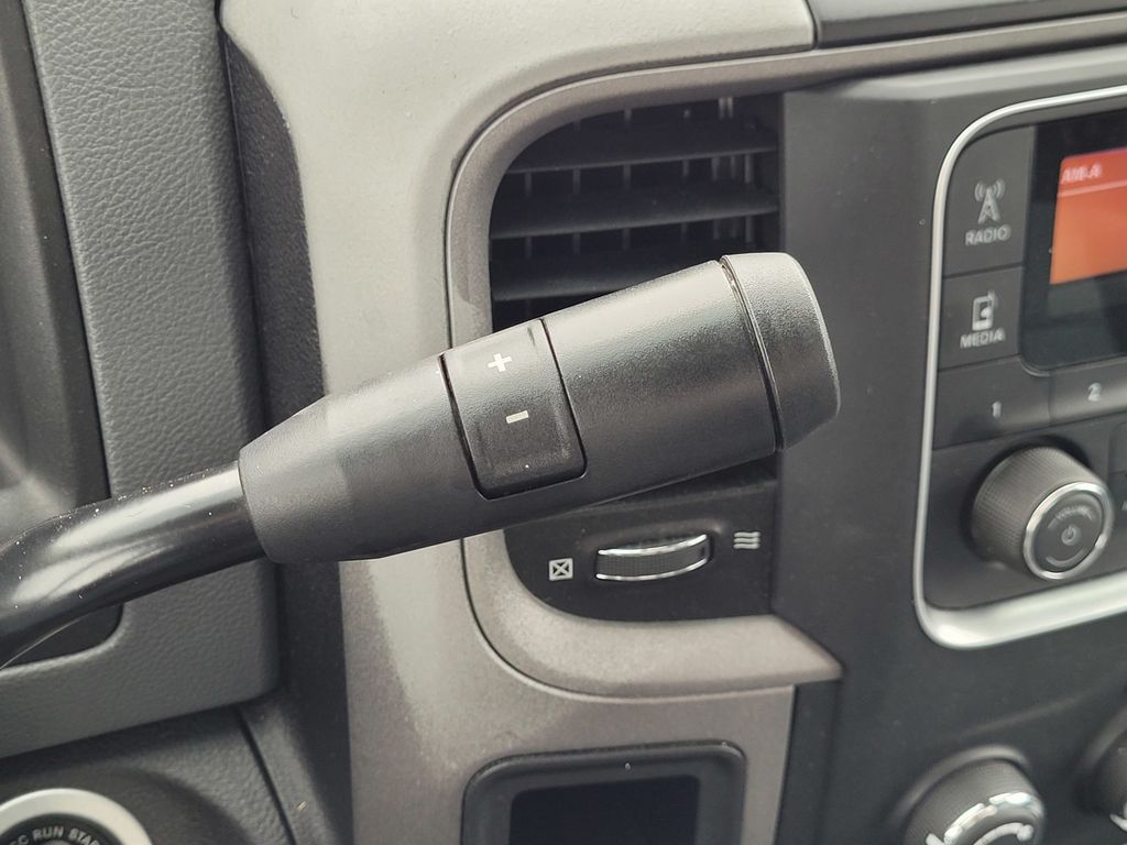 2018 Ram 2500 Tradesman photo 14