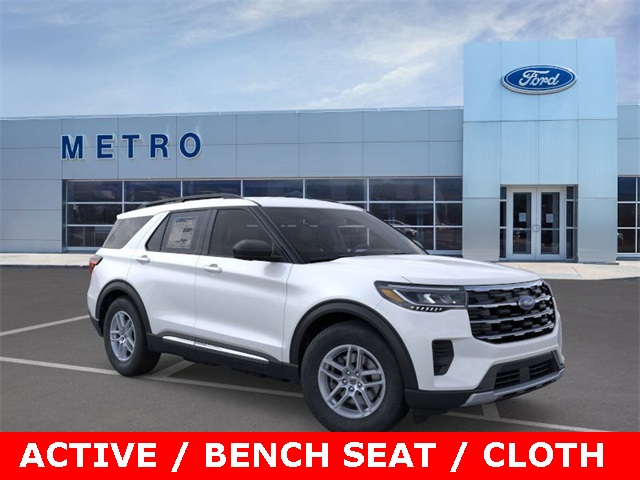 2025 Ford Explorer photo 21