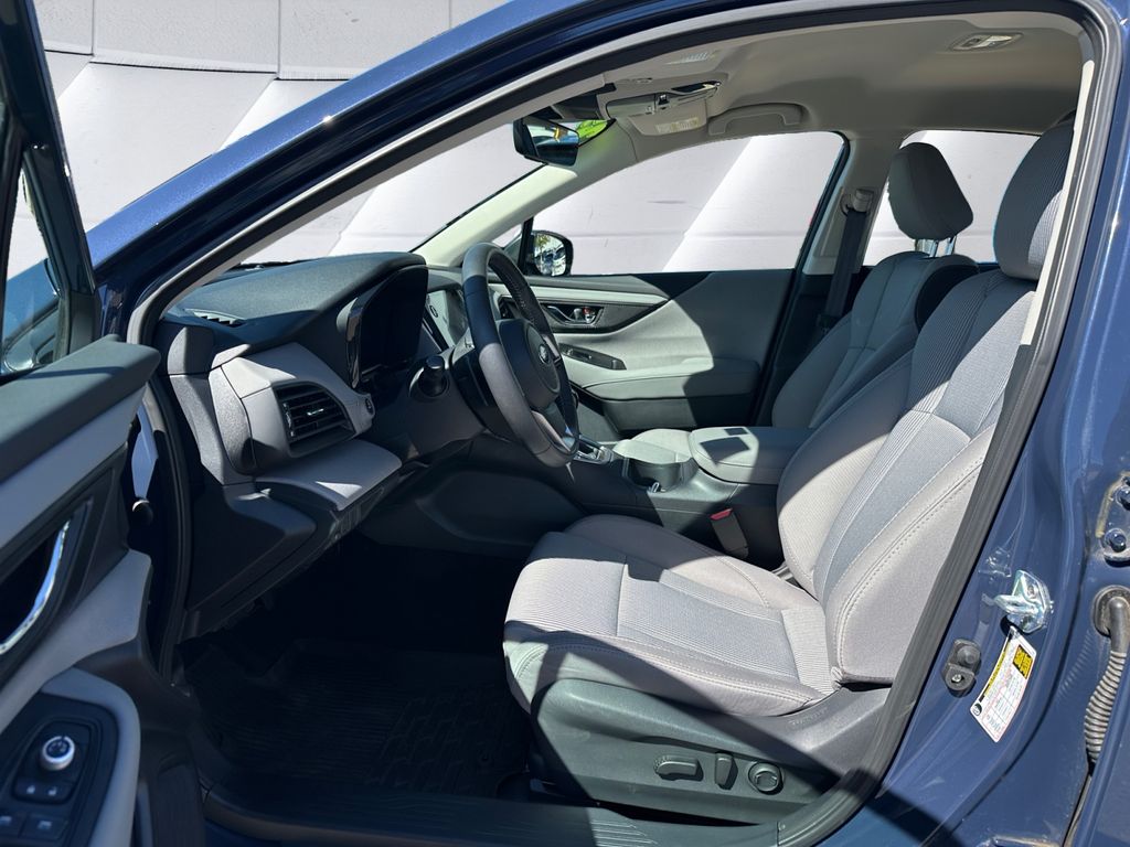 2025 Subaru Legacy Premium photo 7