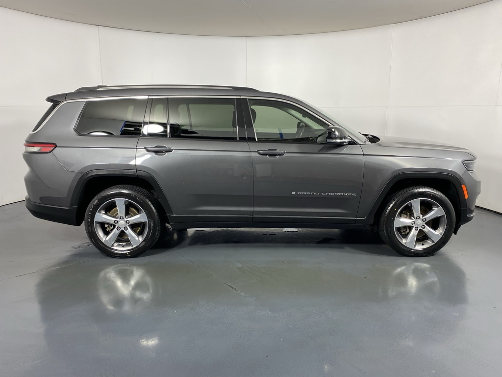 2021 Jeep Grand Cherokee Limited photo 2