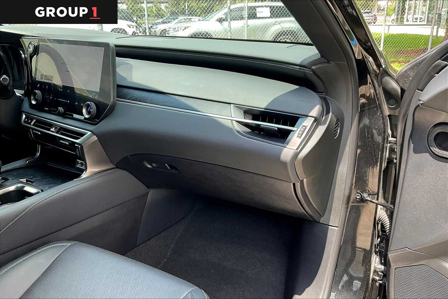 2024 Lexus RX 350 Premium photo 16