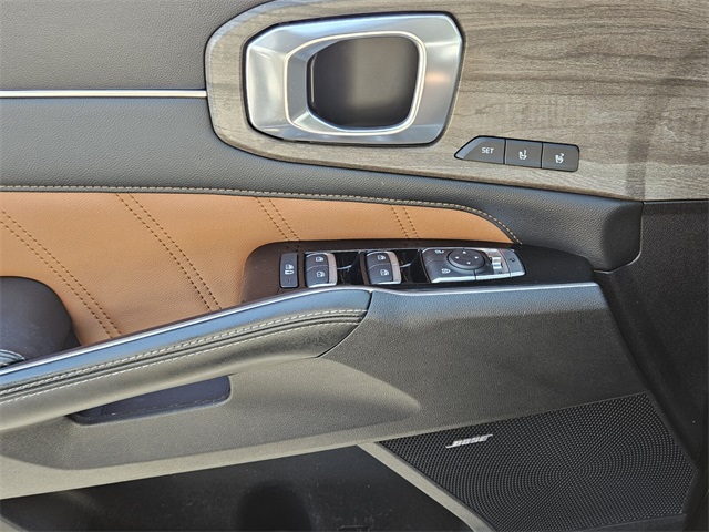 2022 Kia Sorento X-Line SX Prestige photo 31