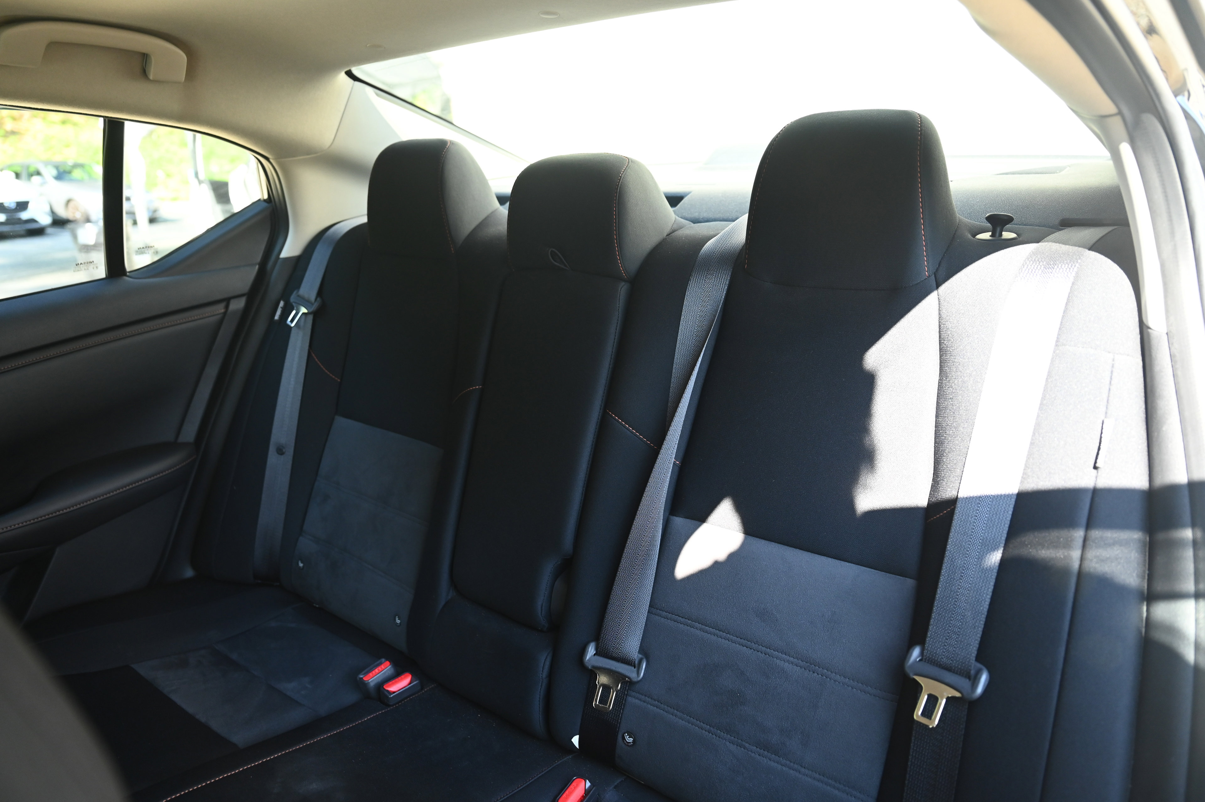 2021 Nissan Sentra SR photo 22