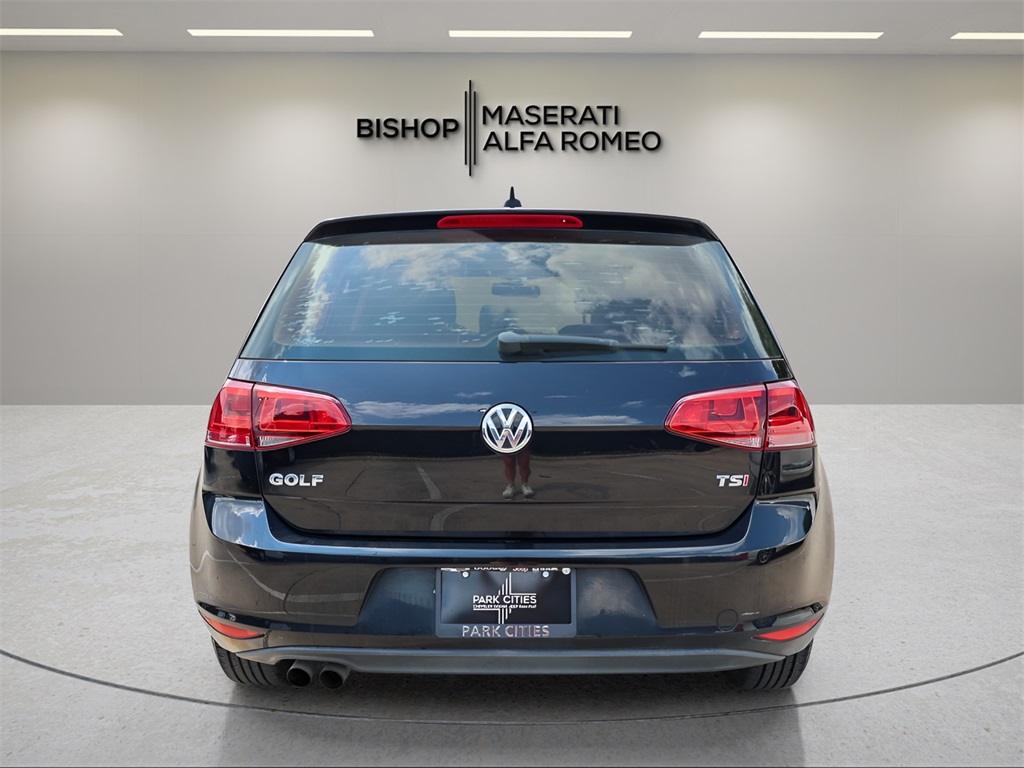 2017 Volkswagen Golf Wolfsburg Edition photo 4
