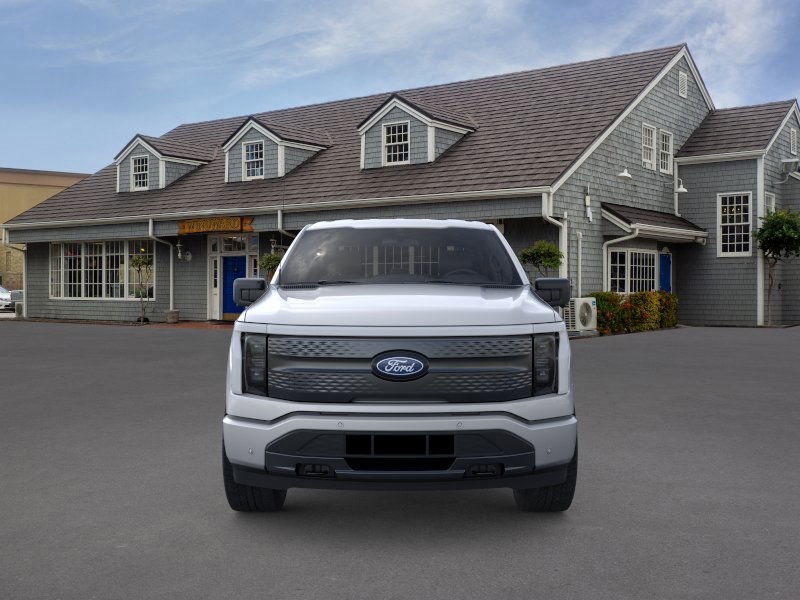 2025 Ford F-150 Lightning photo 4
