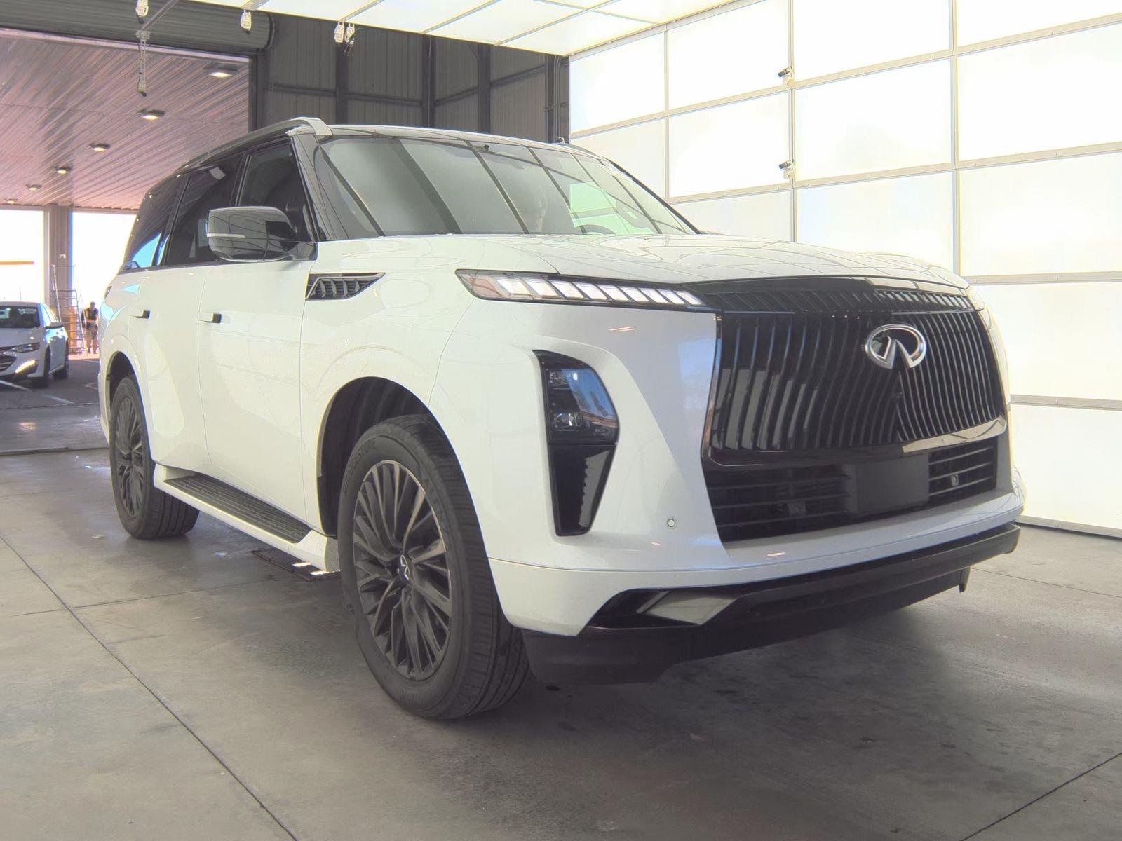 2025 INFINITI QX80 Autograph 4WD's photo