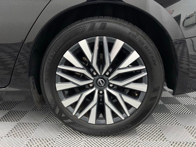 2024 Nissan Altima 2.5 SV photo 36