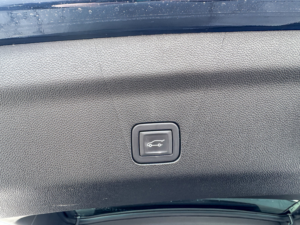 2024 CHEVROLET TAHOE - Image 27