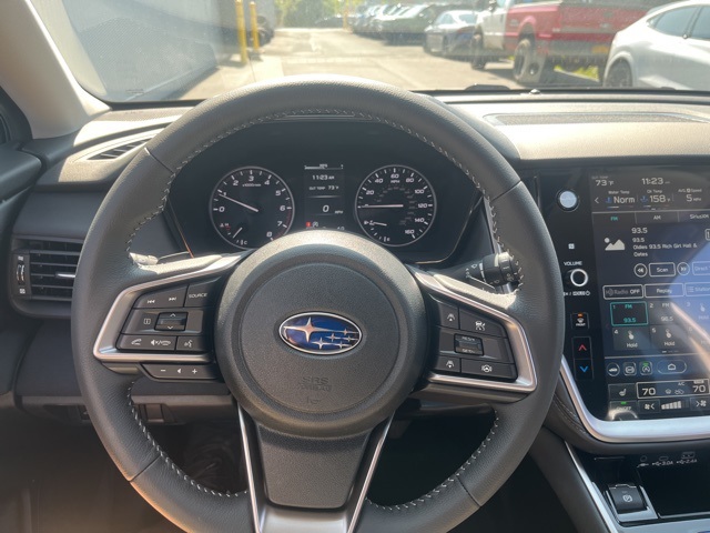 2025 Subaru Outback Premium photo 7