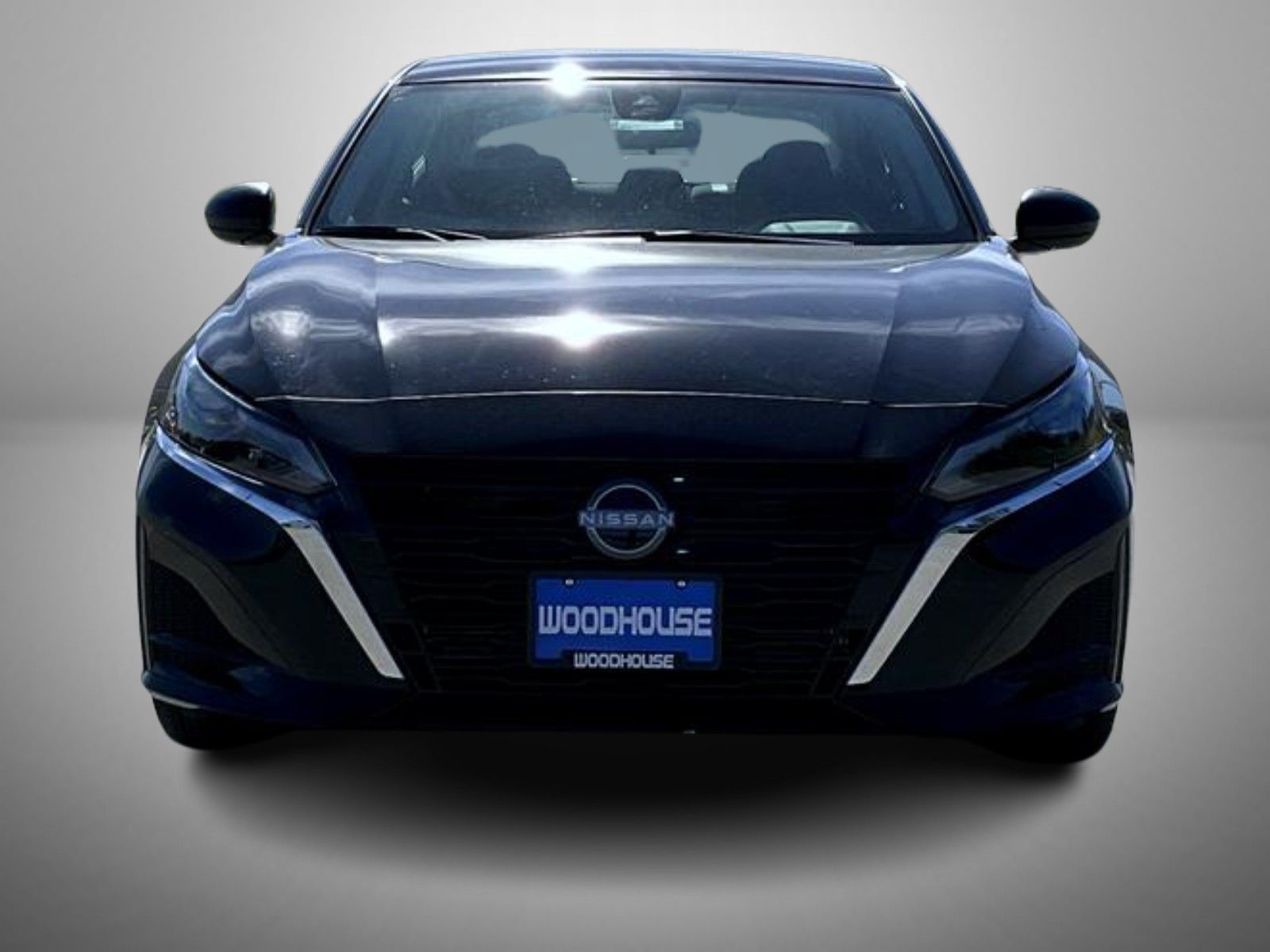 2025 Nissan Altima 2.5 SV photo 2