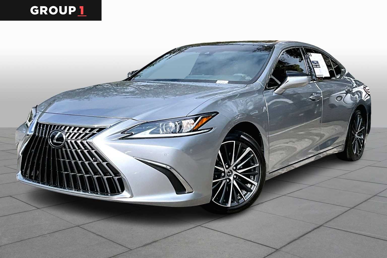 2023 Lexus ES 350's photo