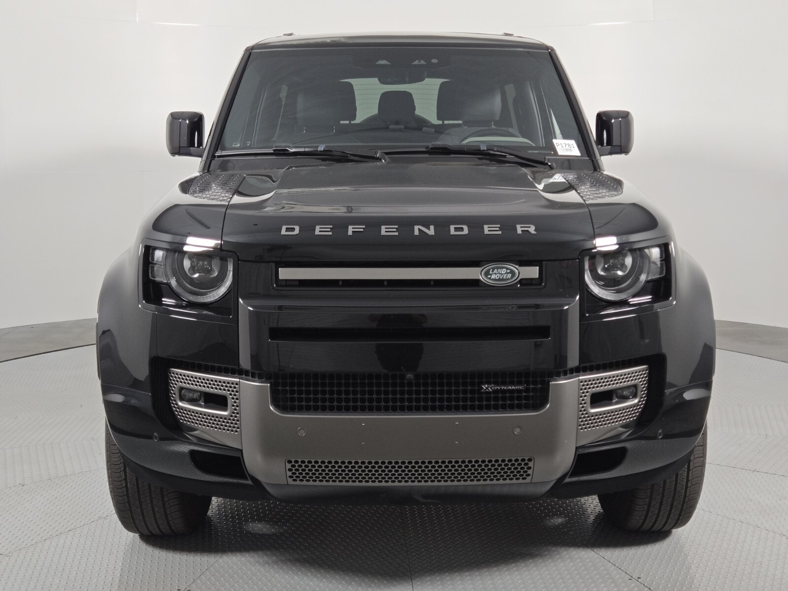 2023 Land Rover Defender 90 X-Dynamic SE photo 5