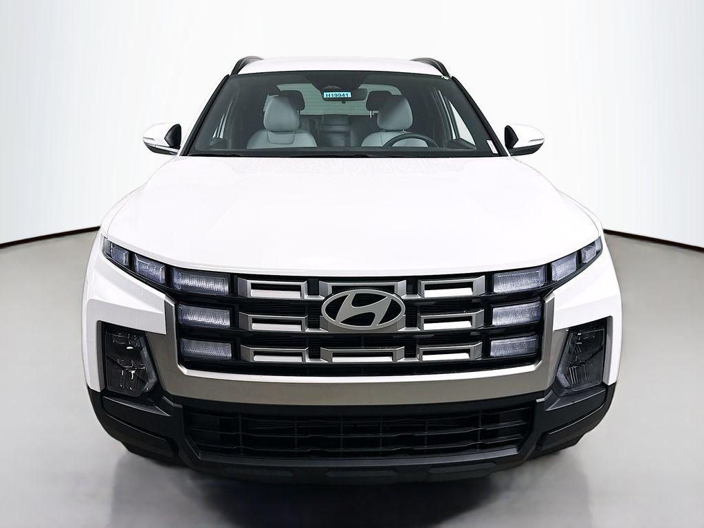 2025 Hyundai Santa Cruz SEL photo 2