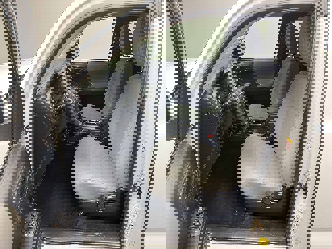 2019 Toyota Tacoma SR 4x4 photo 3