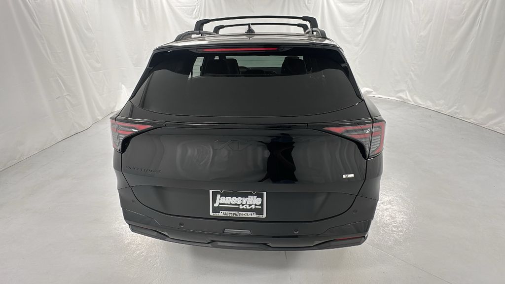2026 Kia Sportage X-Line photo 4