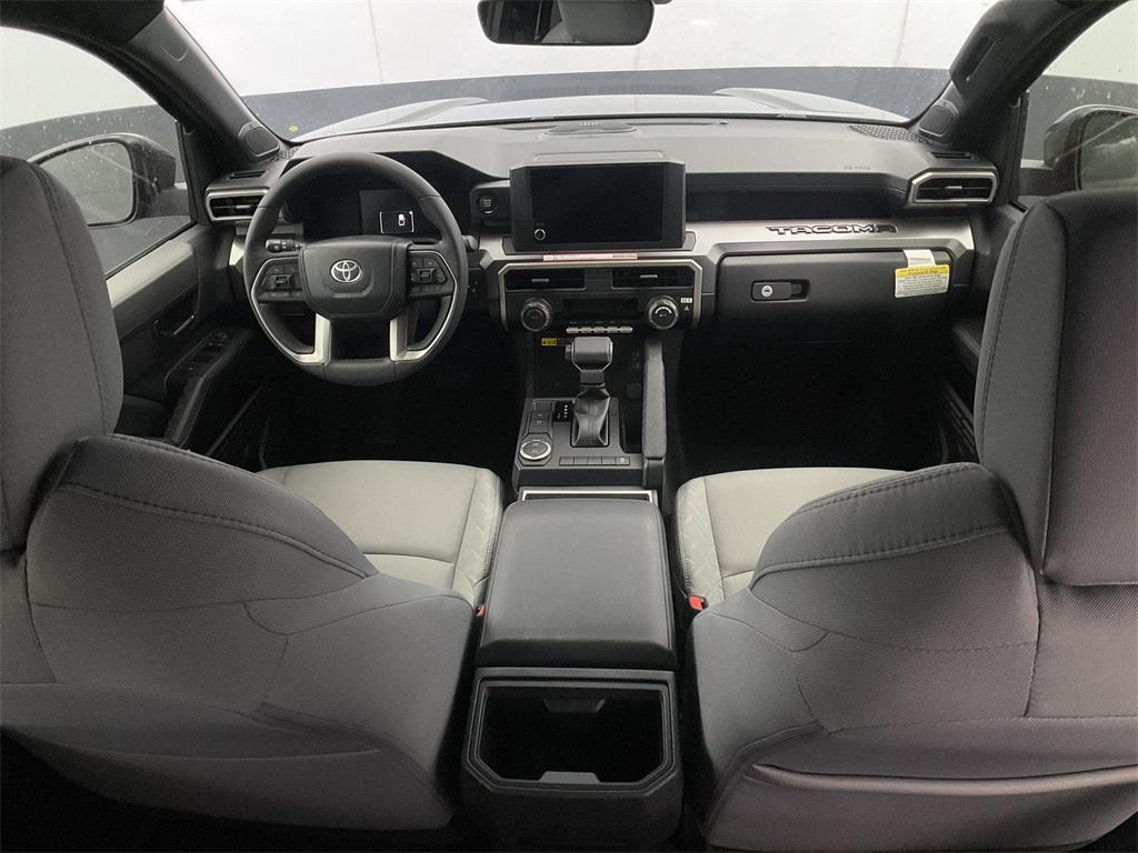 2025 Toyota Tacoma SR5 photo 27