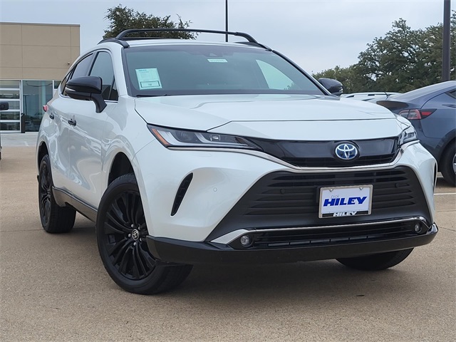 2024 Toyota Venza Nightshade's photo