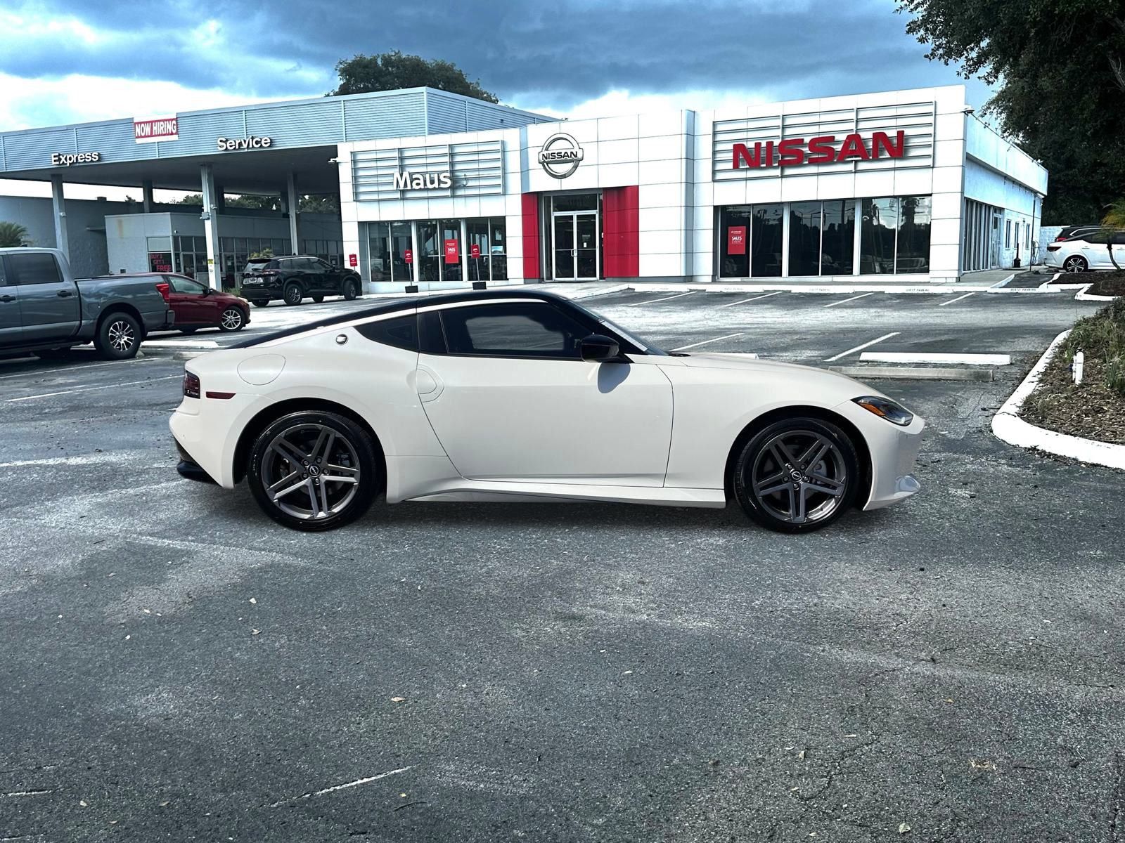 2025 Nissan Z Sport photo 2