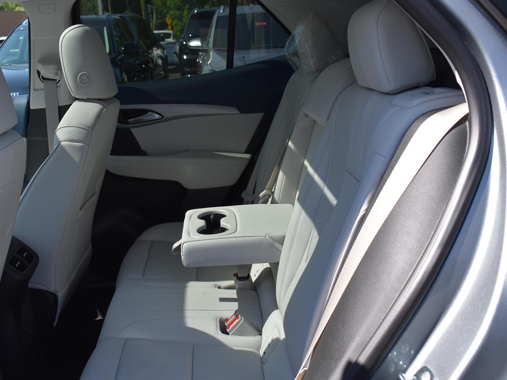 2025 Buick Envision Avenir photo 11