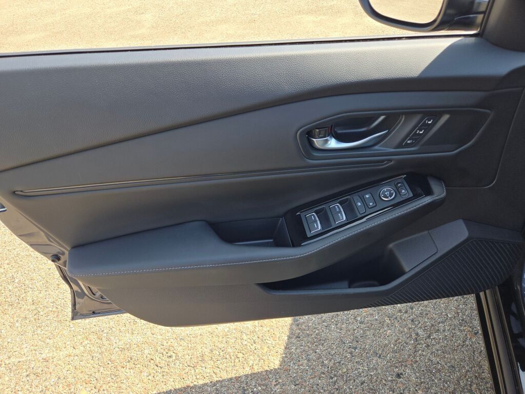 2024 Honda Accord Hybrid Touring photo 15