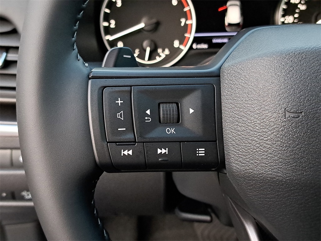 2026 Nissan Rogue SV photo 23
