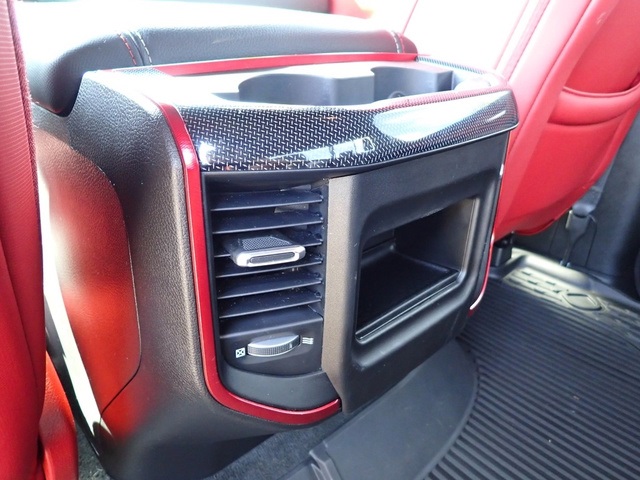 2022 Ram 1500 Rebel photo 17