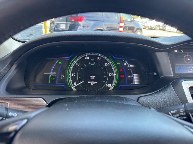 2017 Honda Accord Hybrid Touring photo 12