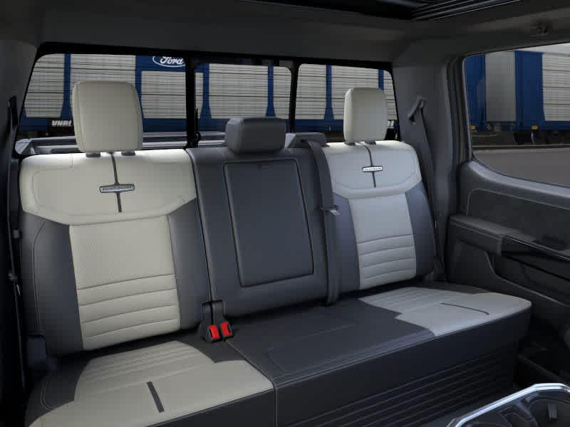 2025 Ford F-150 Lightning Platinum photo 11