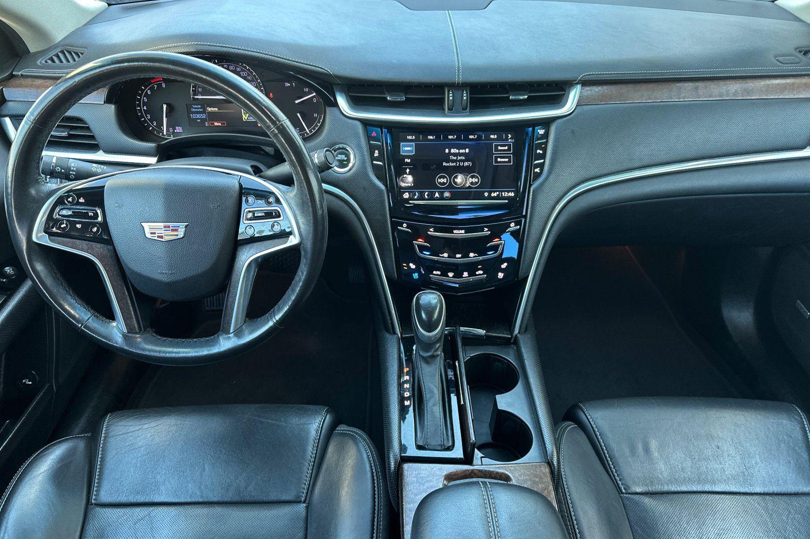 2019 Cadillac XTS Luxury photo 2