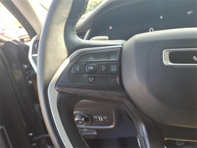 2022 Jeep Grand Cherokee Limited photo 16