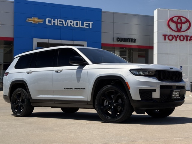 2023 Jeep Grand Cherokee Altitude photo 10