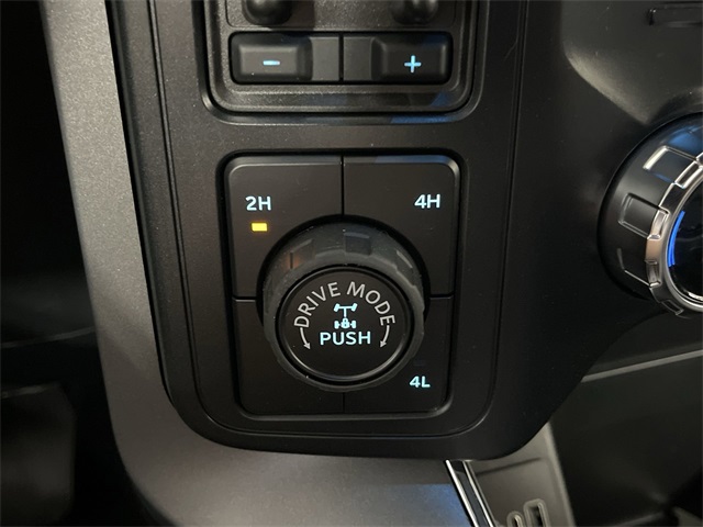 2025 Ford F-150 XLT photo 29