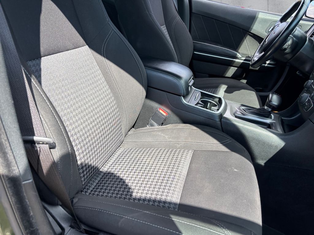 2023 Dodge Charger SXT photo 14