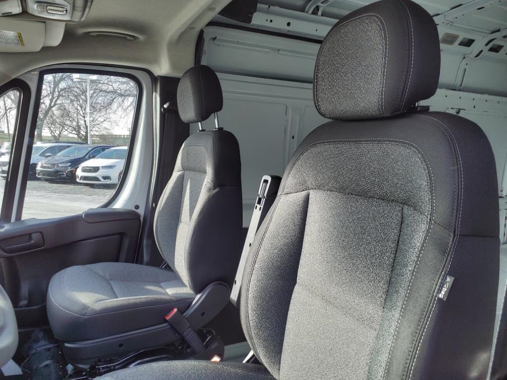 2025 Ram ProMaster 2500 photo 7