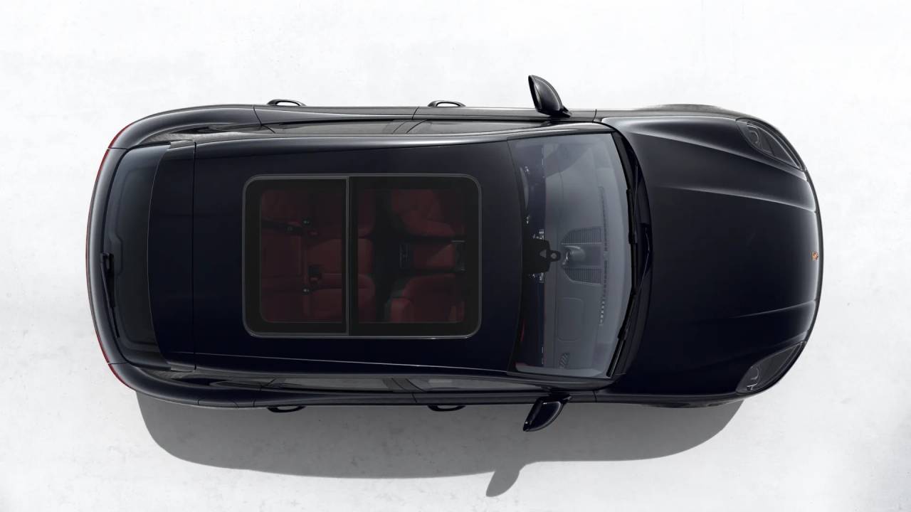 2026 Porsche Macan T photo 4