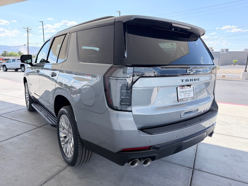 2025 Chevrolet Tahoe RST photo 3
