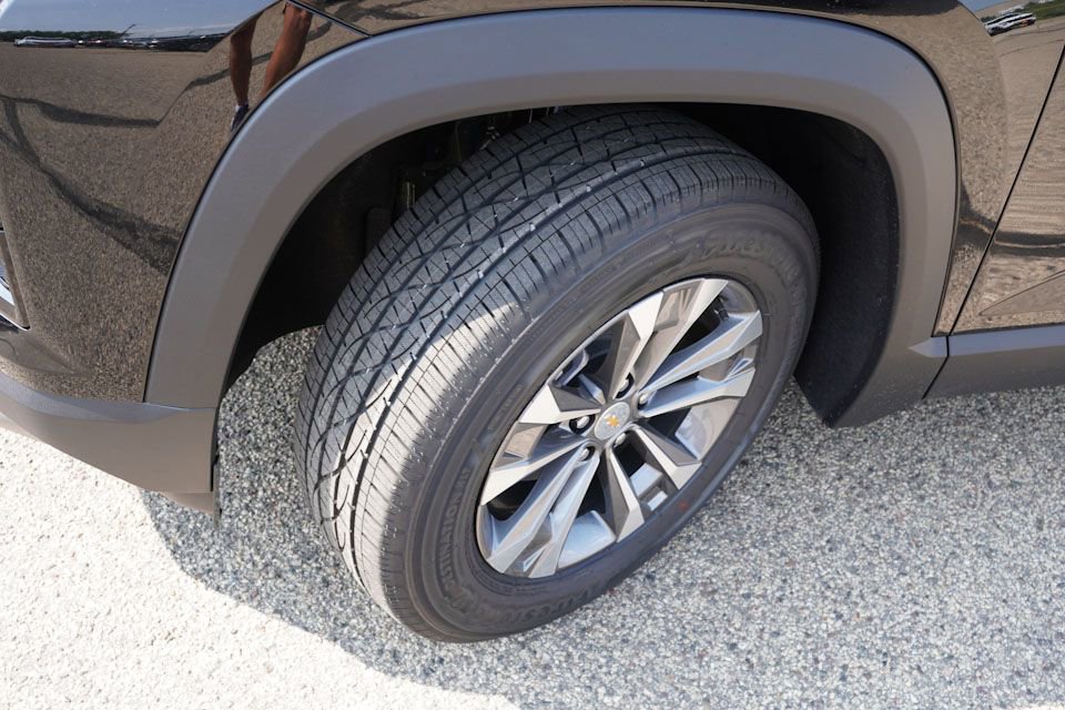 2026 Chevrolet Equinox LT photo 7