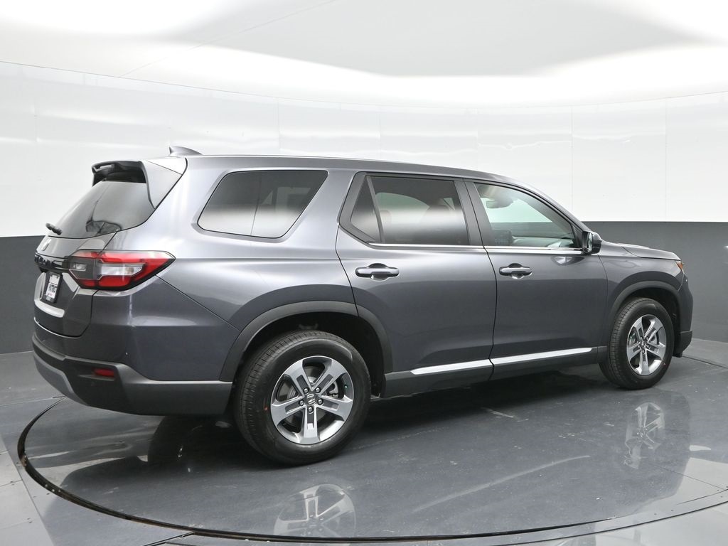 2025 Honda Pilot EX-L photo 3